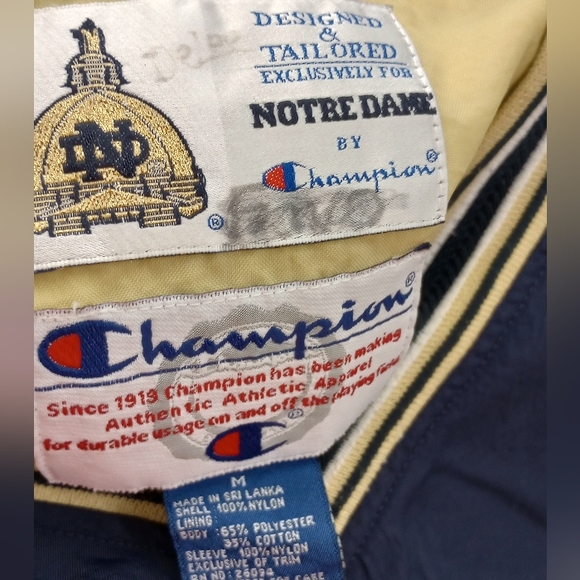 Notre Dame jacket - Picture 3 of 3
